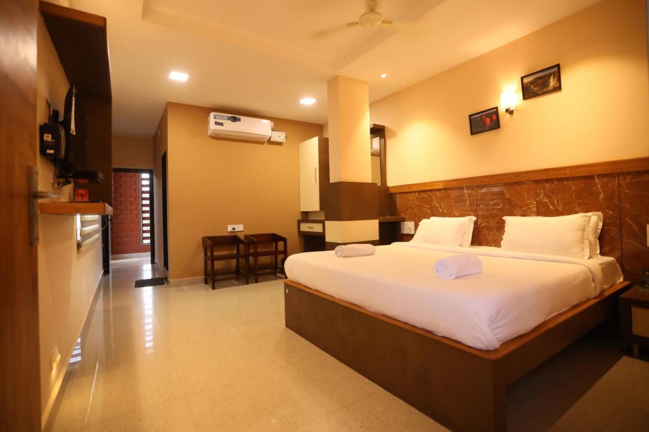 Hotel Southern Heritage Udupi Exterior photo